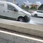 cekmekoyde-yanan-otomobil-vatandaslarin-mudahalesiyle-sonduruldu-IgJJj2qT.jpg