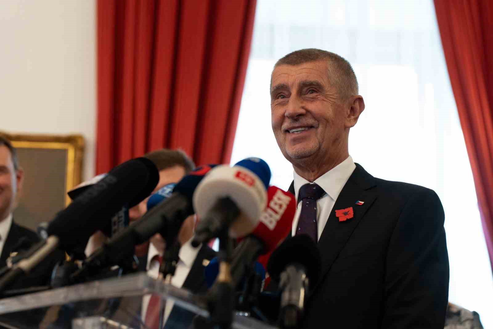 cekyada 3 parti koalisyon anlasmasi imzaladi 2 csyn8Rf5