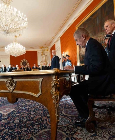 cekyada-andrej-babis-yeni-basbakan-olarak-atandi-esCanRbE.jpg