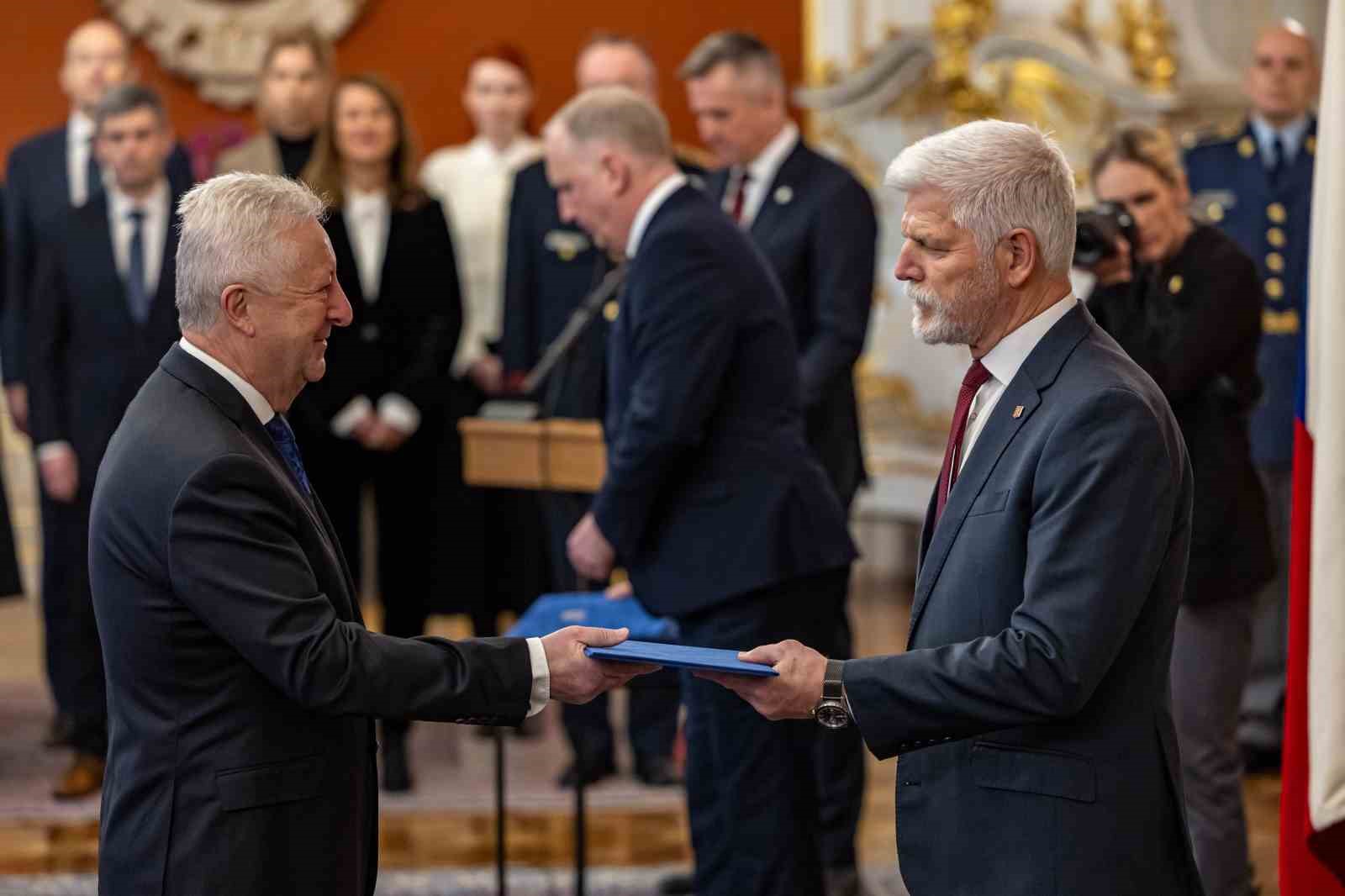 cekyada babis basbakanliginda koalisyon hukumeti kuruldu 3 QGEfXDN3