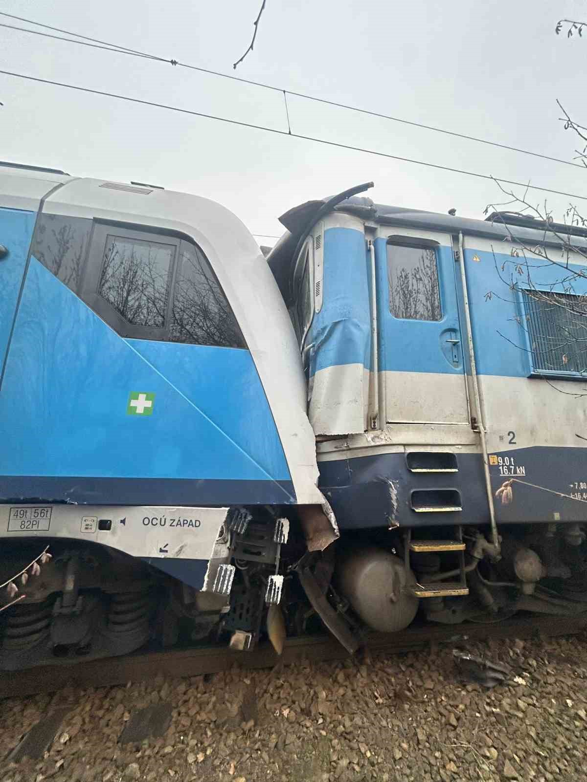 cekyada iki yolcu treni carpisti 3u agir 57 yarali 3 1uFjzK5K