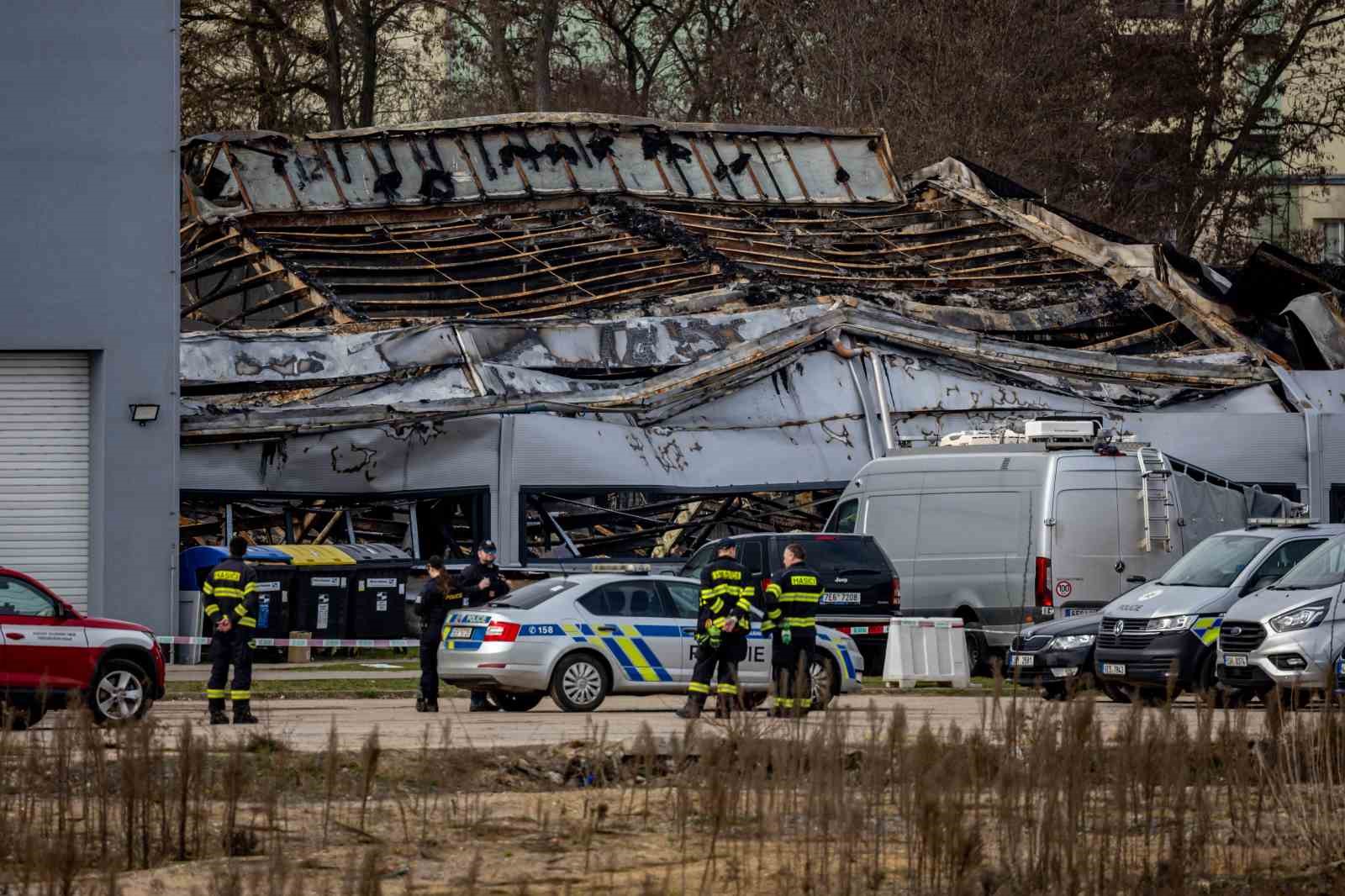cekyada israilli silah sirketiyle baglantili fabrika atese verildi 1 tKeMFDgj