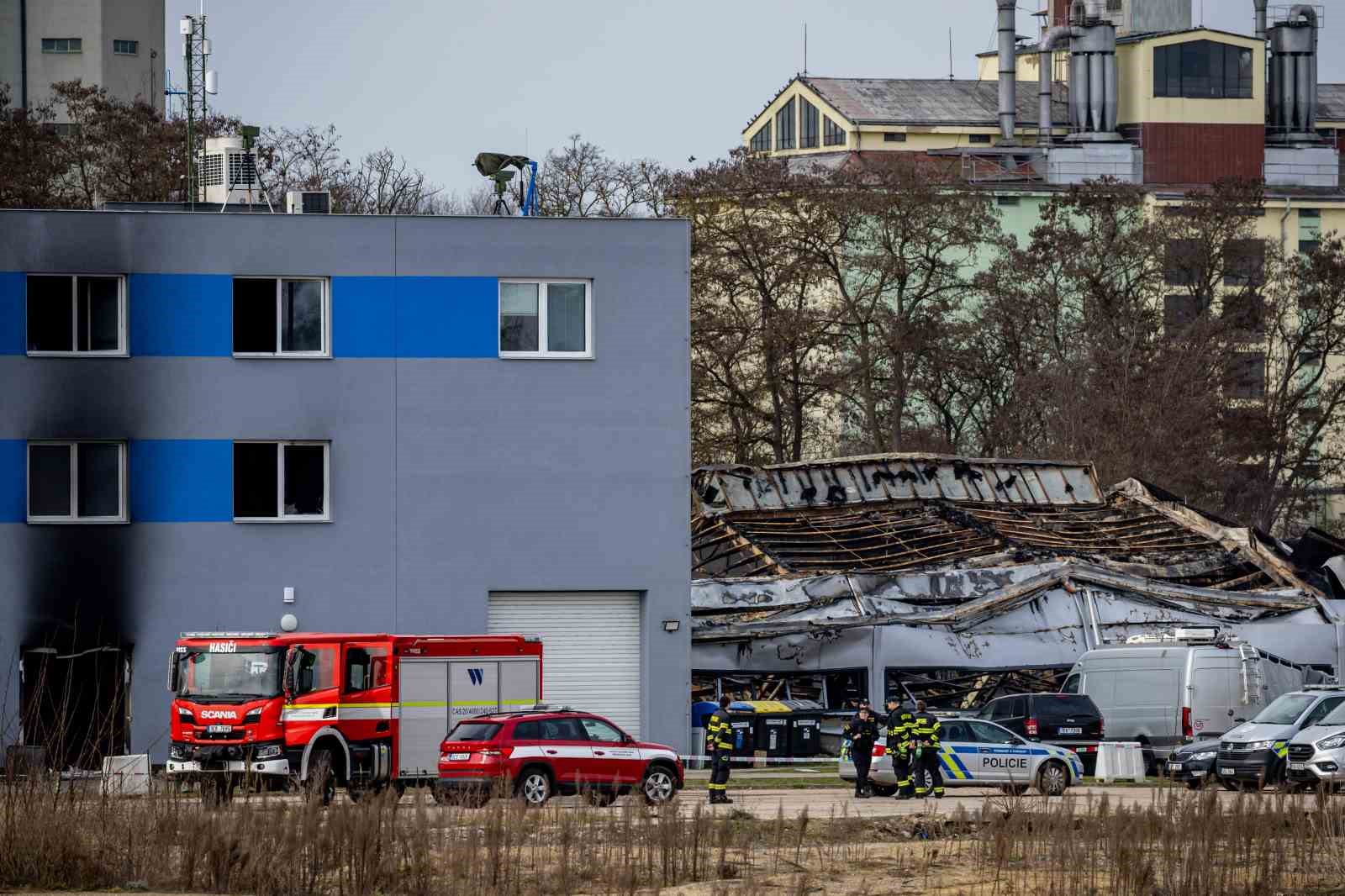 cekyada israilli silah sirketiyle baglantili fabrika atese verildi 2 aMPDVASP