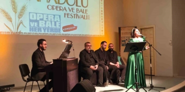 cemisgezekte-ilk-kez-sahnelenen-opera-ve-baleye-yogun-ilgi-GrhzGEAk.jpg