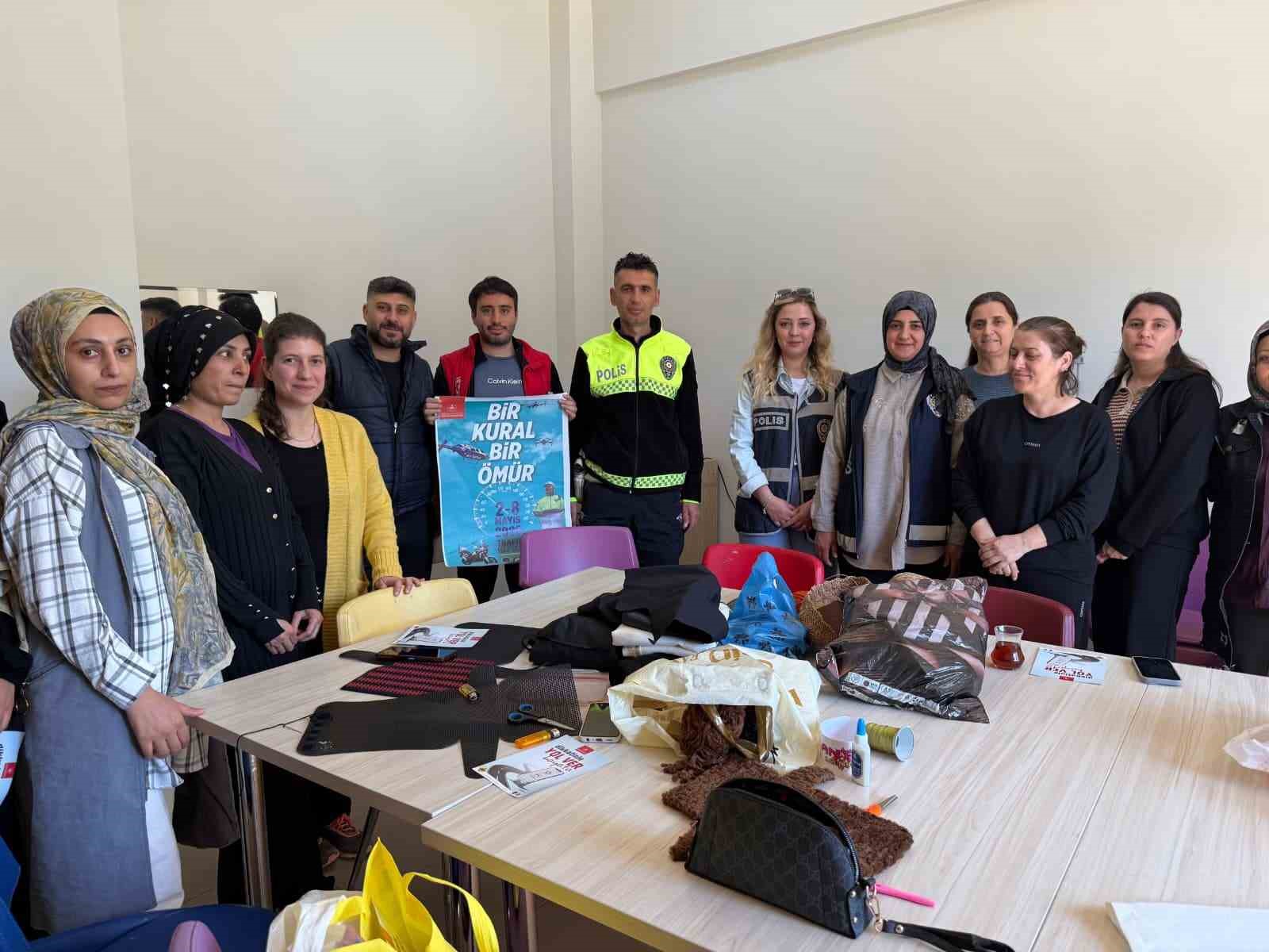 cemisgezekte trafik egitimleri 3 ASdtt88a