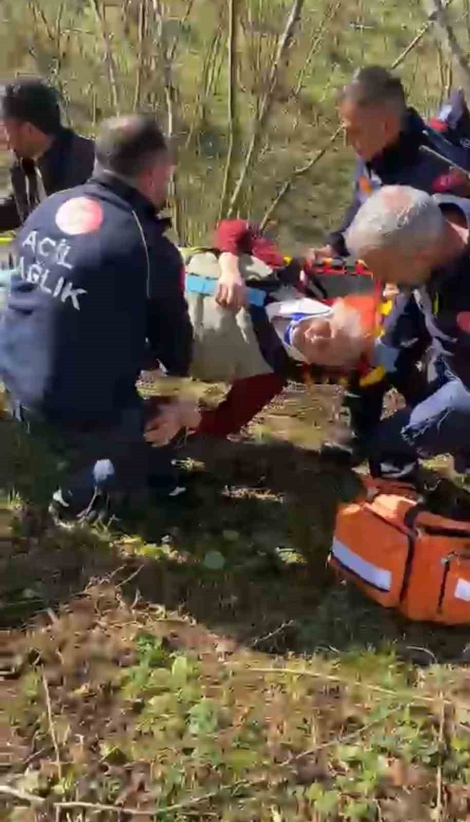 cenazeye giderken hayat kurtardilar 3 WSVrIFeV