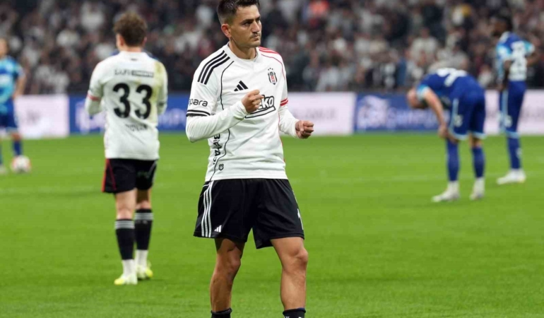 cengiz-under-4-golunu-atti-S6iwPc9a.jpg