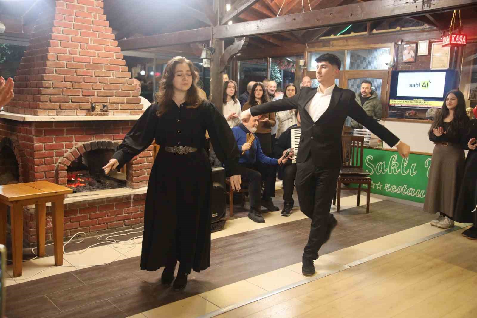 cerkes kulturune destek veren isimlere dostluk vefasi 1 jG2J7Kb5