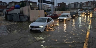 cerkezkoyde-saganak-yagis-hayati-felc-etti-auWyvmRT.jpg