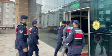 cerkezkoydeki-cinayette-santaj-iddiasi-200-bin-tl-kredi-cekti-arkadasini-oldurdu-NEjGbxac.jpg