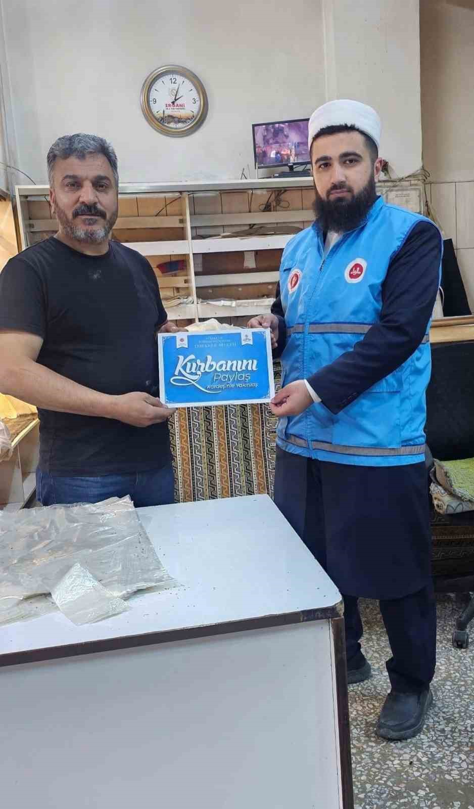 cermikte gorevli imam 54 kurban bagisi topladi 1 bwNHwQuh
