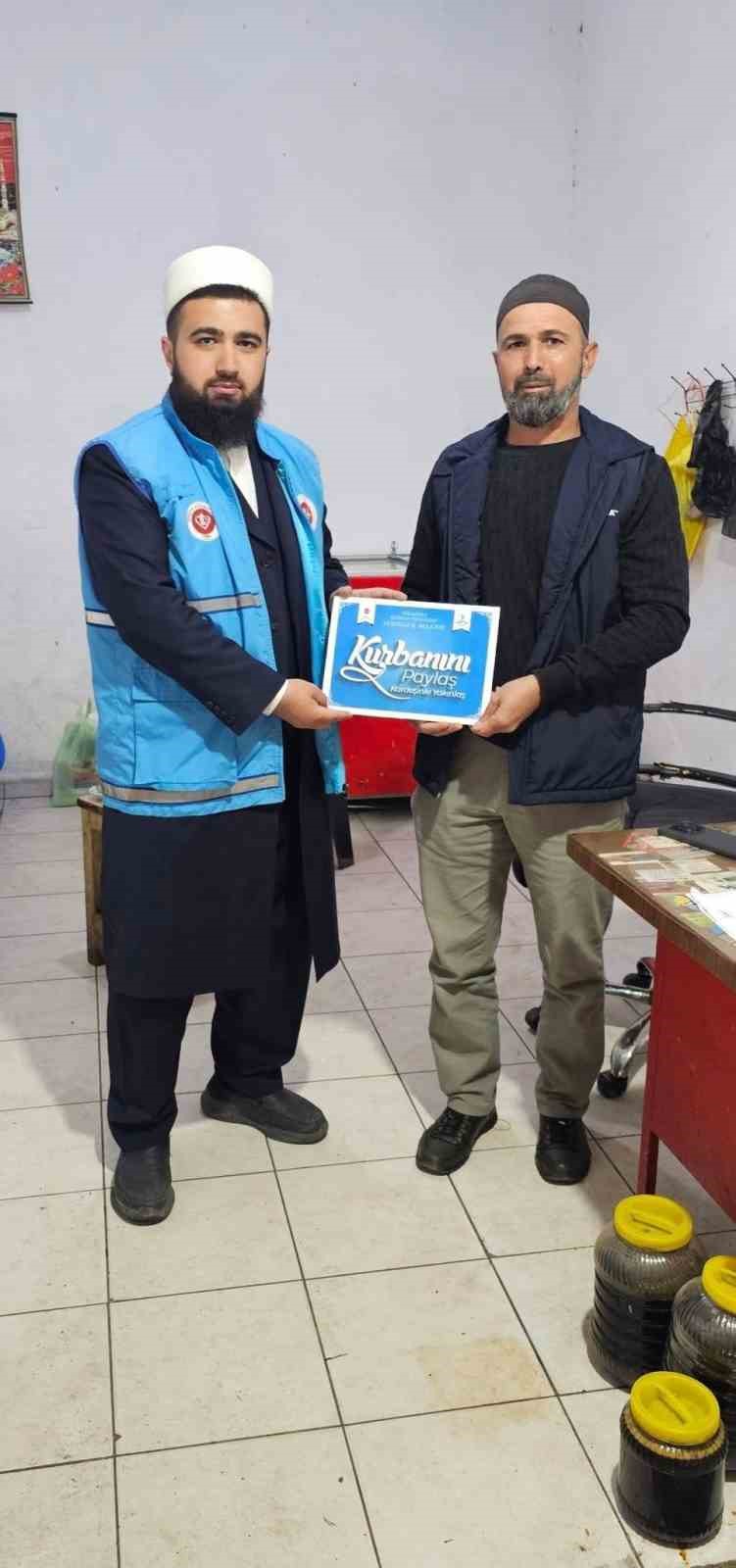 cermikte gorevli imam 54 kurban bagisi topladi 2 jq58mFZp