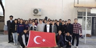 cermikte-hayatini-kaybeden-ogretmen-ve-ogrenciler-anildi-6FWU9rK8.jpg