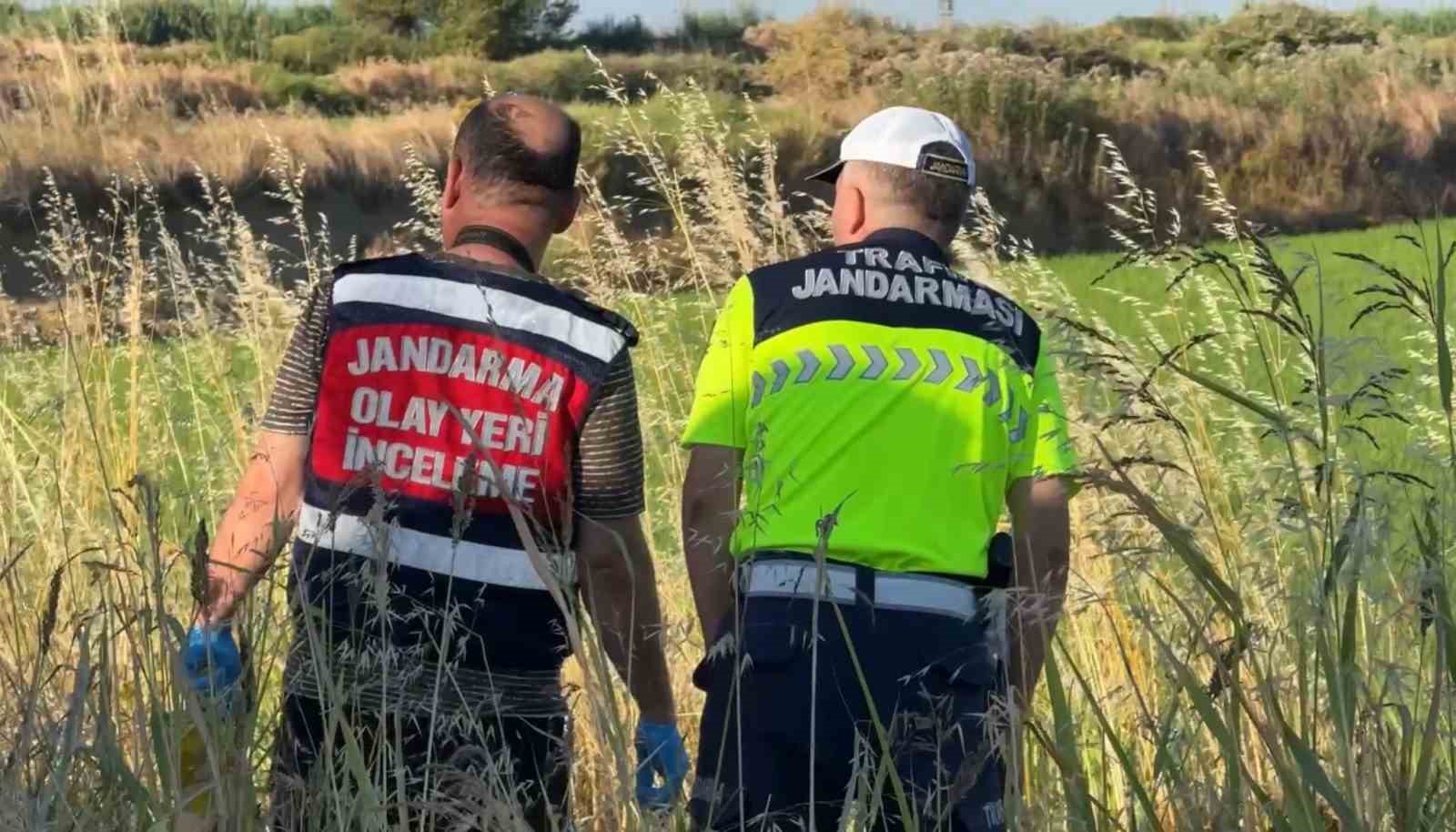 cesedin basinda gelin kayinvalide kavgasi kameraya yansidi 4 MnYkuscU