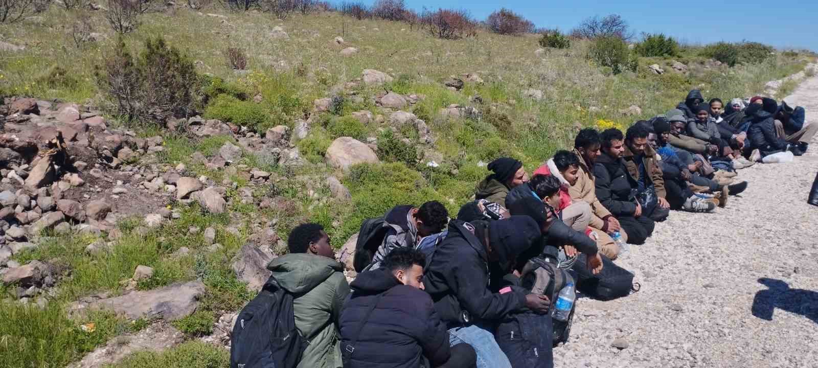 cesmede 36 yasa disi gocmen ve 2 organizator yakalandi 0 dry1f2Ou