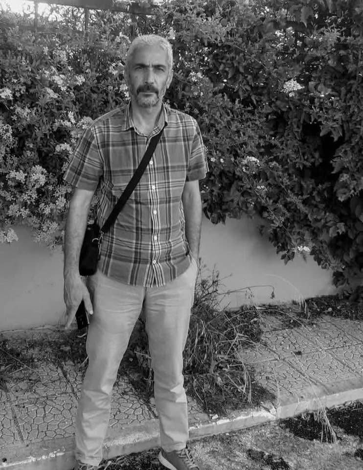 cesmede evinin etrafini kontrol ederken dusen kisi hayatini kaybetti 0 bPlX2OP1