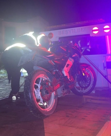 cesmede-plakasiz-kasksiz-ve-abarti-egzozlu-motorlara-siki-denetim-GfMgayz3.jpg