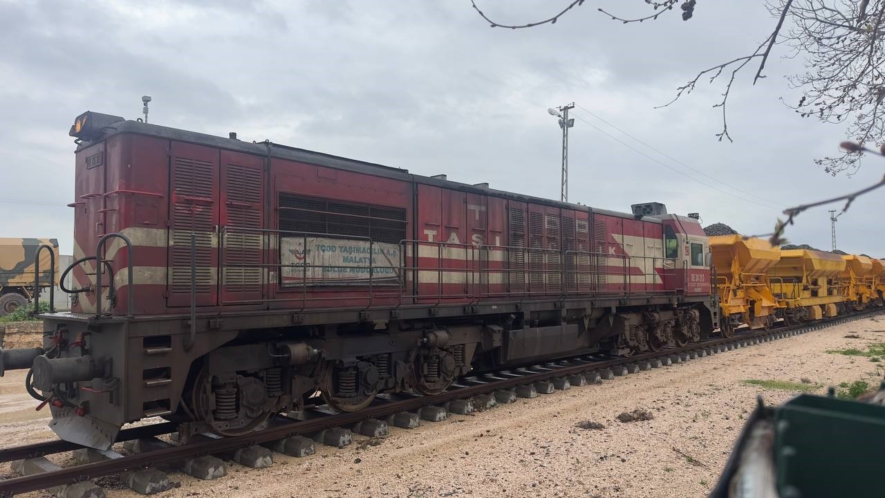 ceylanpinara 15 yil aradan sonra tren geldi 0 UeBtGMcf