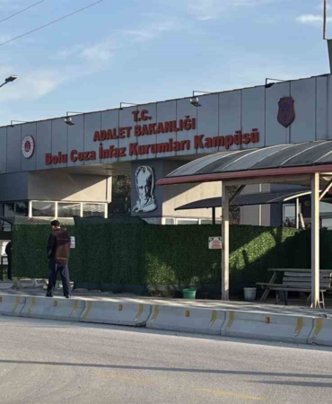 cezaevinde-babasinin-hastanelik-ettigi-4-yasindaki-kizdan-sevindirici-haber-NnFcCvVK.jpg