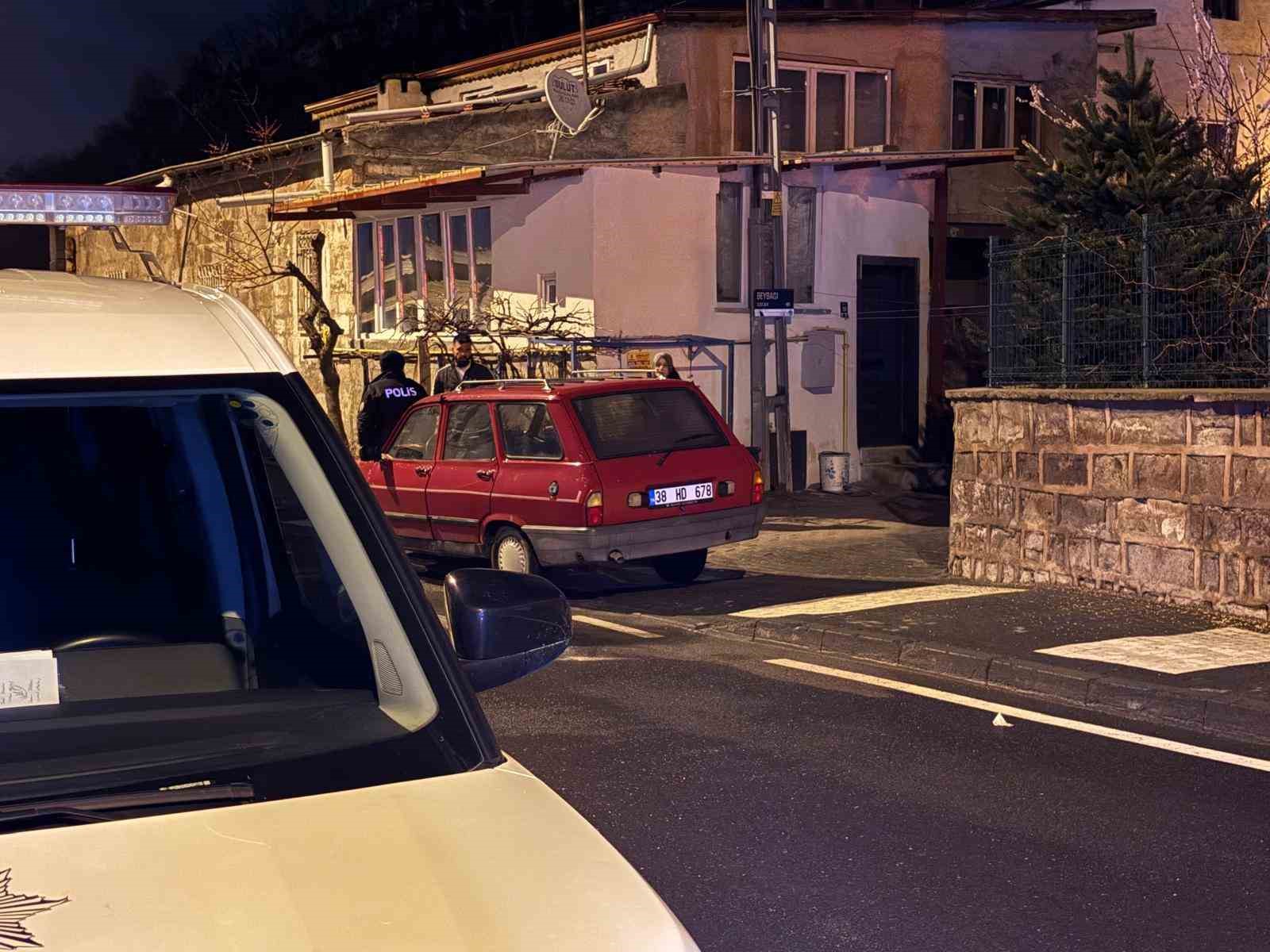 cezaevinden izinli cikan sahis iki saat icerisinde 2 kez alkollu yakalandi 2 pzyMQfq2