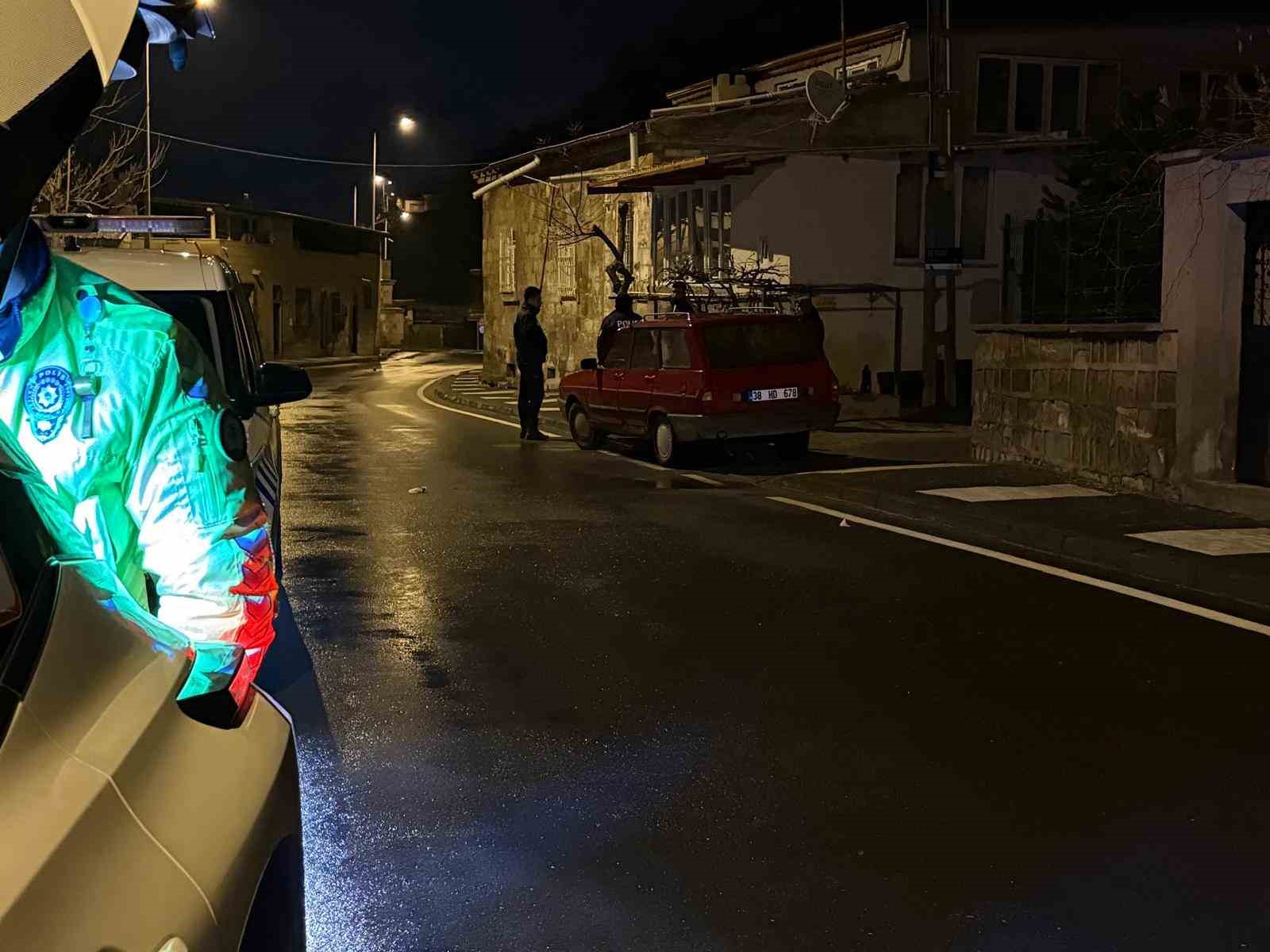 cezaevinden izinli cikan sahis iki saat icerisinde 2 kez alkollu yakalandi 3 SwWfWFus