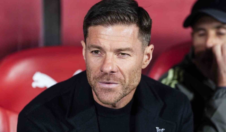 chelseanin-yeni-teknik-direktoru-xabi-alonso-oldu-C2fKjirs.jpg