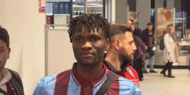 chibuike-nwaiwuya-trabzonda-coskulu-karsilama-GTdhO8EY.jpg