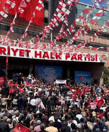 chp-genel-baskani-kilicdaroglu-baba-ocaginda-market-posetlerinin-icinde-haram-paralar-olur-mu-dicpCrc4.jpg