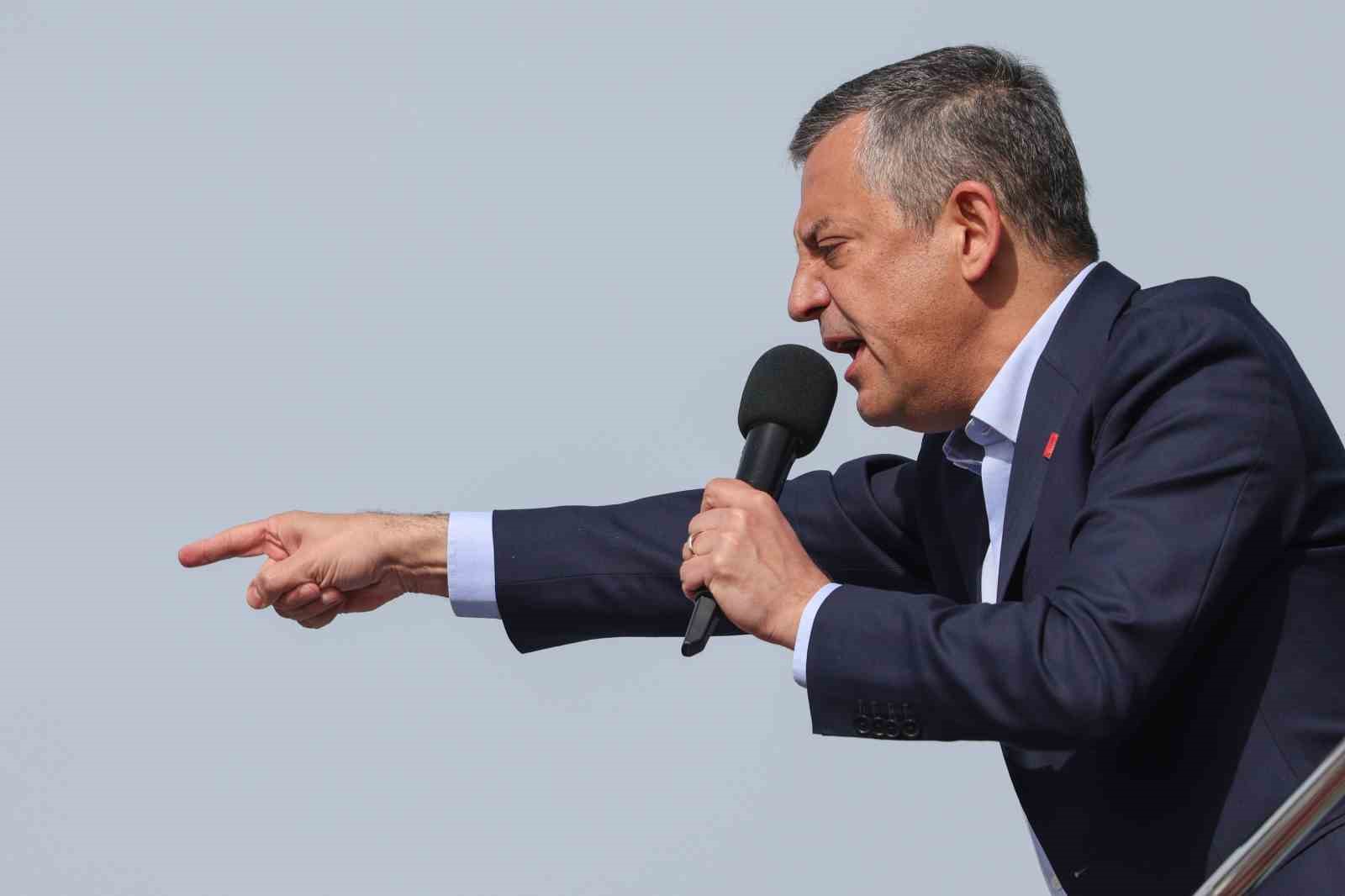 chp genel baskani ozel egeliler hem kendi evlatlarina hem genel baskanlarina sahip cikti 2 HiA4heOH