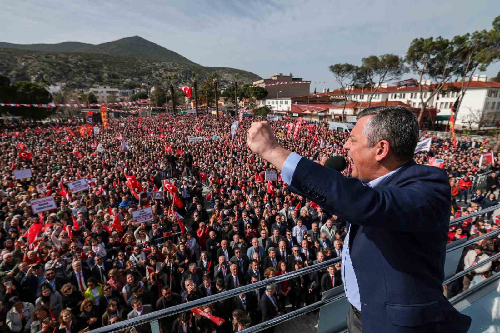 chp genel baskani ozel egeliler hem kendi evlatlarina hem genel baskanlarina sahip cikti 6 O15bsqkM