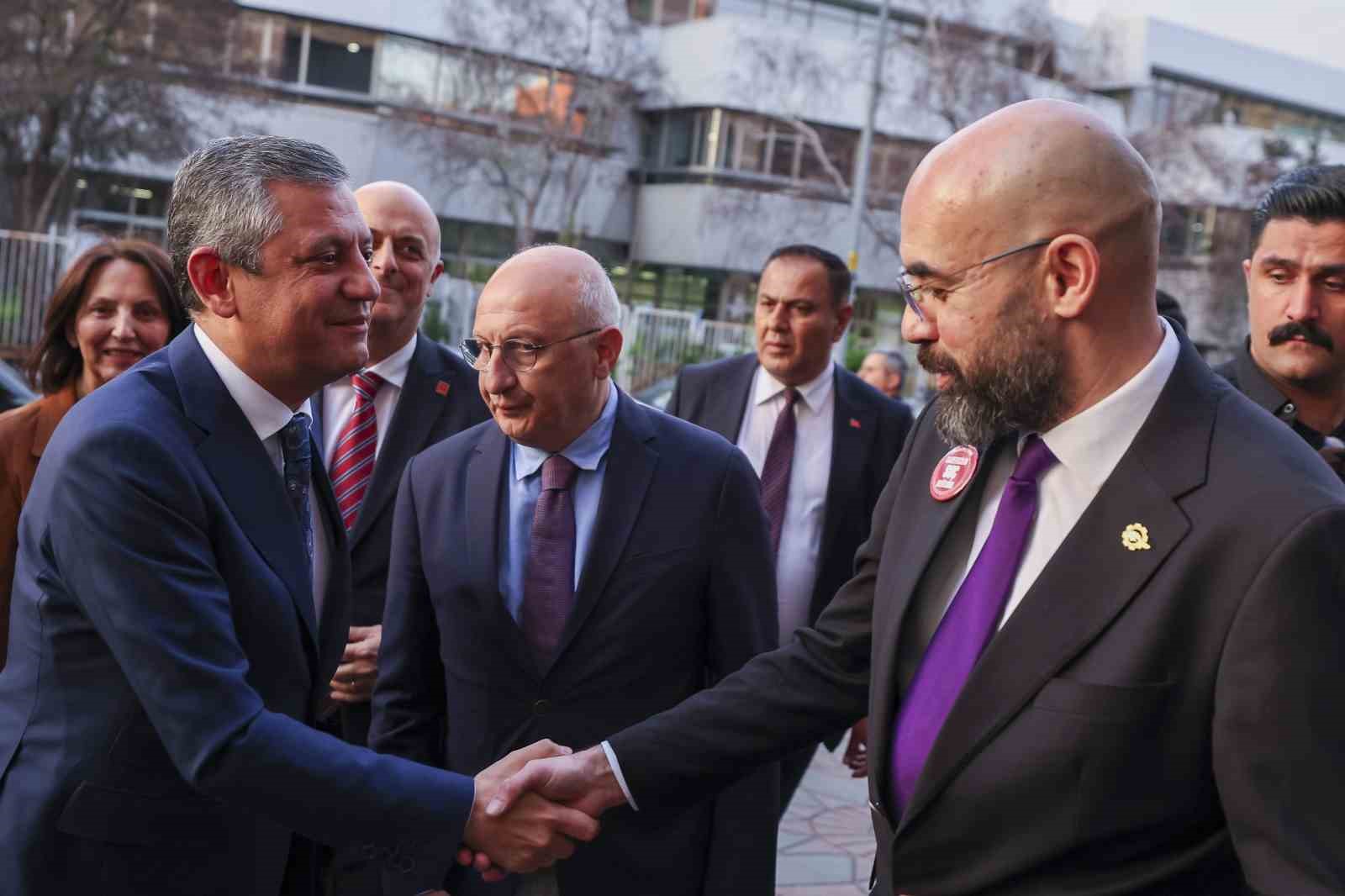 chp genel baskani ozel gazetecilerin emeklerinin somurulmedigi bir turkiyeye ihtiyac var 6