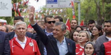 chp-genel-baskani-ozel-gencler-cumhuriyete-ve-cumhuriyetin-kazanimlarina-sahip-cikmaya-kararli-D71NtxVG.jpg