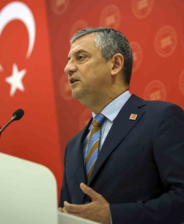 chp-genel-baskani-ozel-hangi-partiden-olursa-olsun-tum-gencler-bizim-genclerimizdir-nRzrfZus.jpg