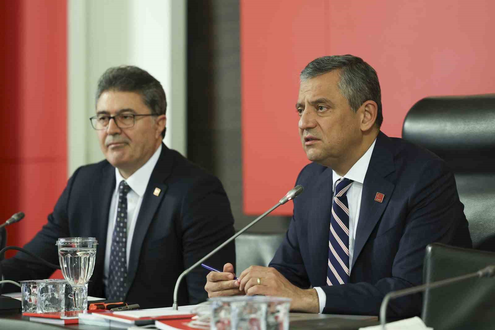 chp genel baskani ozel il baskanlari toplantisina baskanlik etti 4