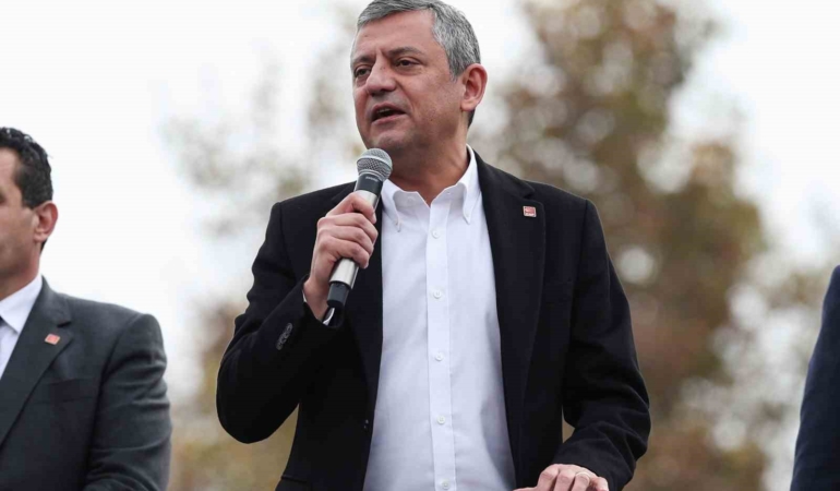 chp-genel-baskani-ozel-ilk-secim-sandiginda-hepimizin-ortak-gelecegini-kurtarmak-icin-iktidari-birlikte-vWZrubbT.jpg