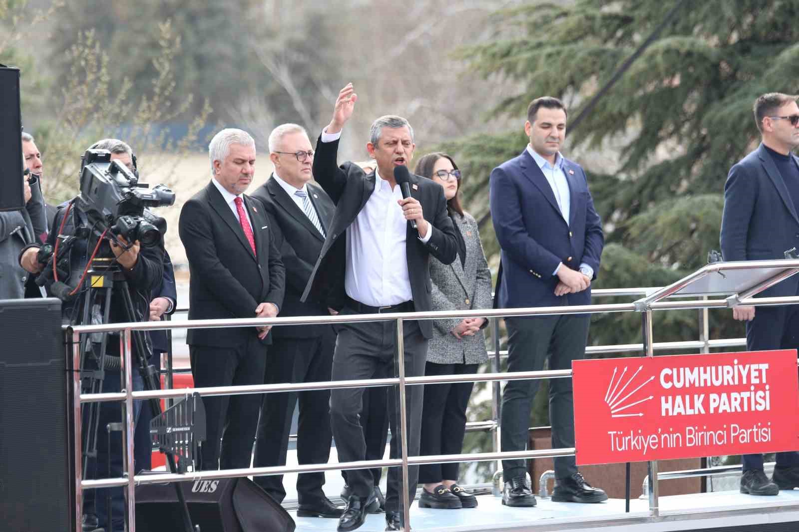 chp genel baskani ozel kapi kapi gezecegiz sokak sokak dolasacagiz neyi nasil duzeltecegimizi soyleyecegiz NRai6sW5