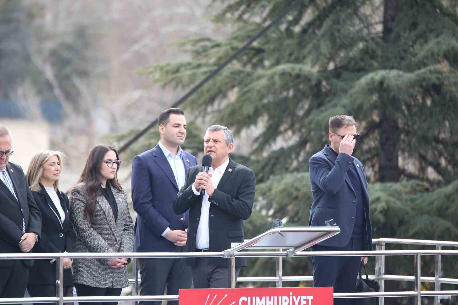 chp genel baskani ozel kapi kapi gezecegiz sokak sokak dolasacagiz neyi nasil duzeltecegimizi soyleyecegiz SvRKrP6K