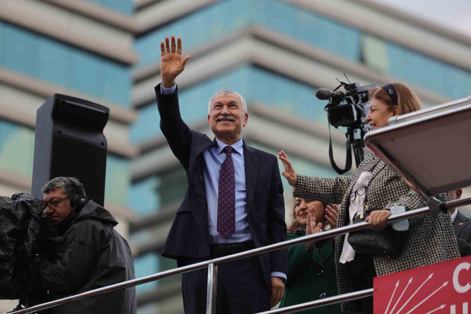 CHP Genel Başkanı Özel: "Tutuksuz ve adil bir yargılama sürecinin yaşanmasını bekliyoruz" 6 chp genel baskani ozel tutuksuz ve adil bir yargilama surecinin yasanmasini bekliyoruz 2 wkhqN8D2