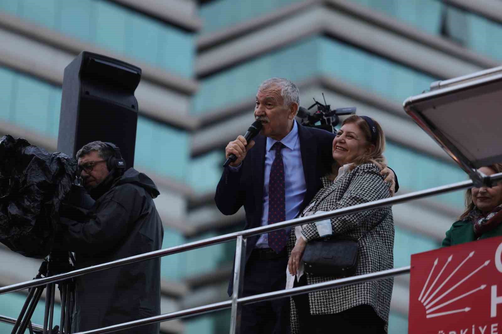CHP Genel Başkanı Özel: "Tutuksuz ve adil bir yargılama sürecinin yaşanmasını bekliyoruz" 7 chp genel baskani ozel tutuksuz ve adil bir yargilama surecinin yasanmasini bekliyoruz 3 q64kCbTw
