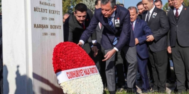 chp-genel-baskani-ozelden-selahattin-demirtas-aciklamasi-baharin-gelmesi-icin-once-bir-cicegin-acmasi-mnCNmgRO.jpg