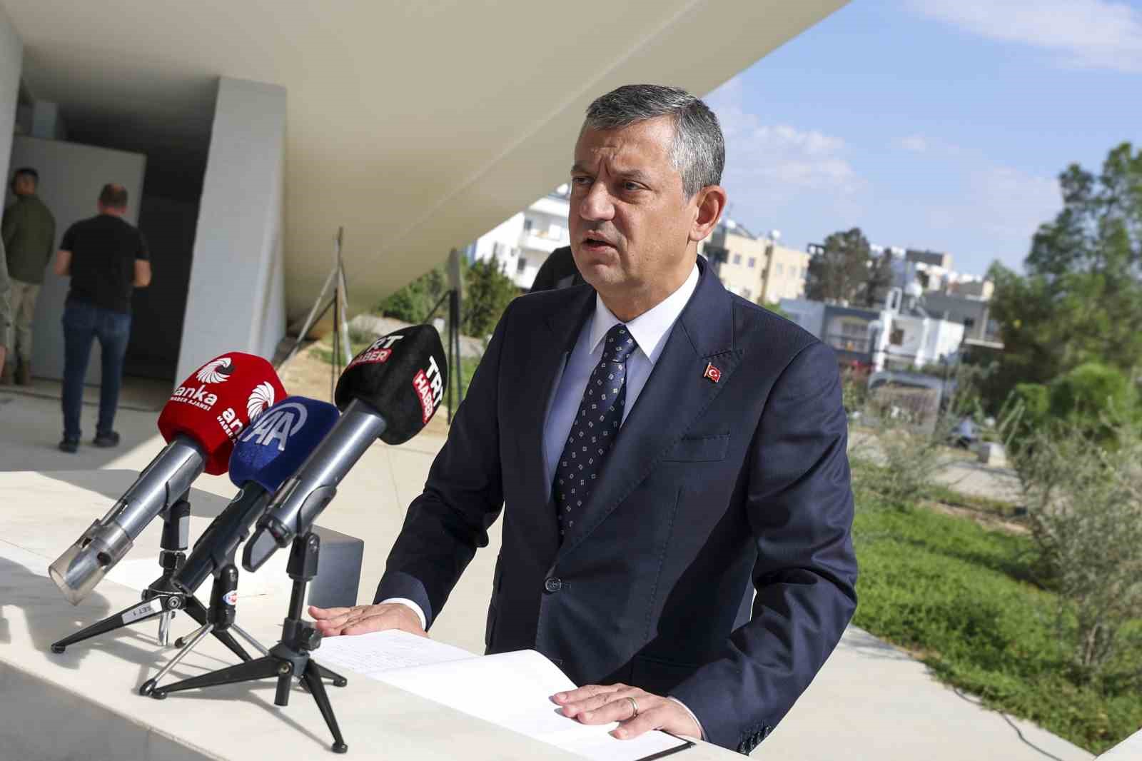chp genel baskani ozgur ozel kuzey kibris turk cumhuriyetinde 0 C9BVZbL7