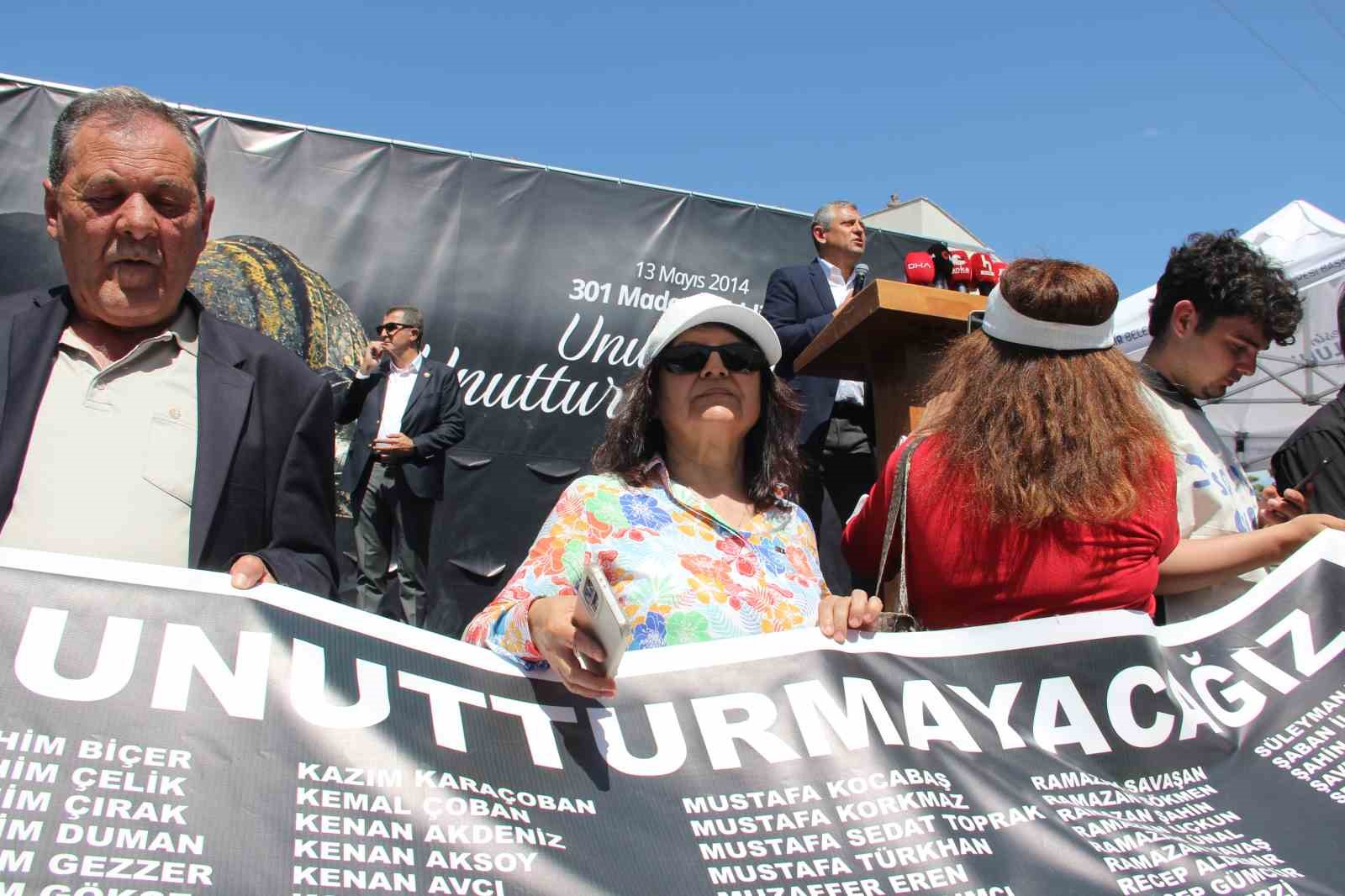 chp genel baskani ozgur ozel soma maden faciasinin 12nci yili anma programina katildi 4 U4ndlvnK