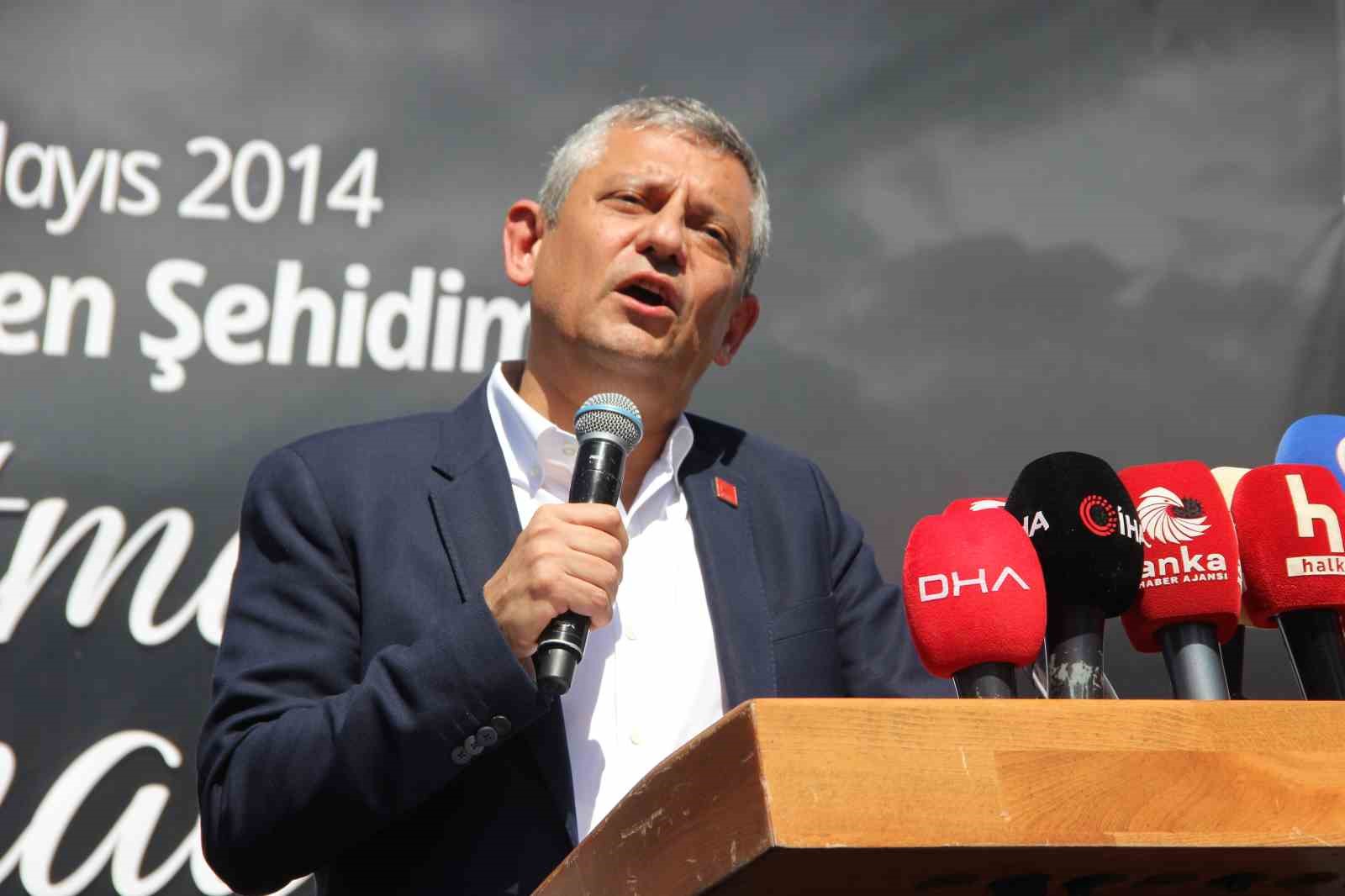 chp genel baskani ozgur ozel soma maden faciasinin 12nci yili anma programina katildi 5