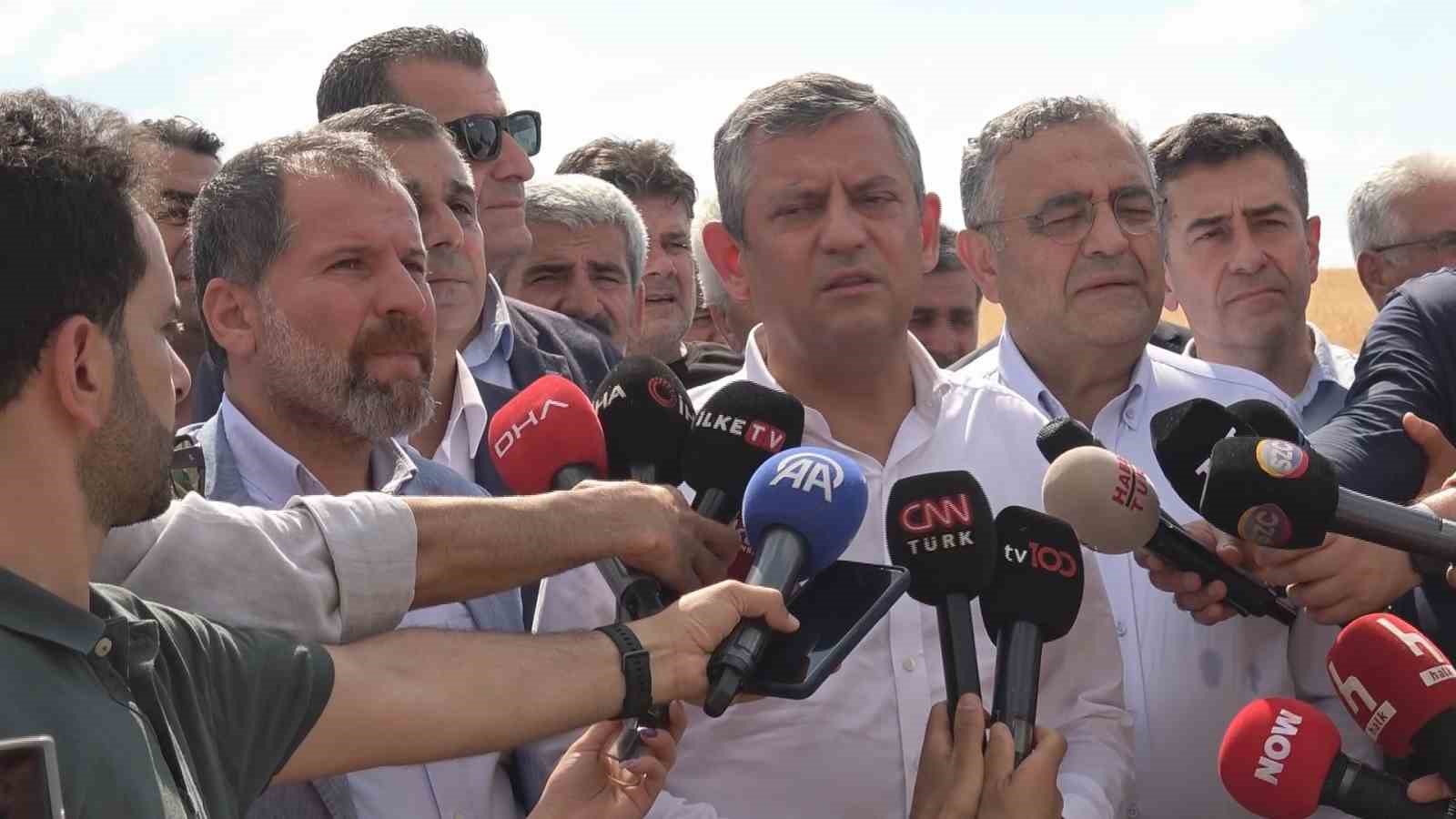 chp grup baskani ozel diyarbakirda bicerdoverle bugday bicti 5 D48mlAMv