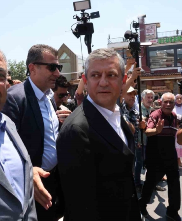 chp-grup-baskani-ozel-selahattin-demirtasin-selamini-diyarbakirlilara-iletti-wqScwlnj.jpg