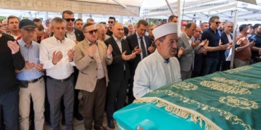 chp-grup-baskani-ozelin-amcasi-son-yolculuguna-ugurlandi-79Qjhv57.jpg