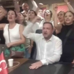 chp-izmirde-olayli-gece-gumrukcu-il-binasina-girdi-taraflar-arasinda-arbede-cikti-w6h3dSmc.jpg
