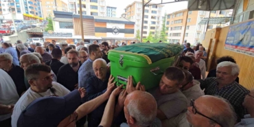 chp-karabuk-il-baskan-yardimcisi-mustafa-erten-son-yolculuguna-ugurlandi-BNljNTfN.jpg