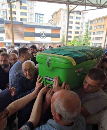 chp-karabuk-il-baskan-yardimcisi-mustafa-erten-son-yolculuguna-ugurlandi-BNljNTfN.jpg