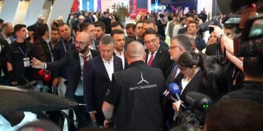 chp-lideri-ozgur-ozel-kaanin-yerli-milli-motoruyla-ucacagi-gunu-dort-gozle-bekliyoruz-C85KZSH1.jpg